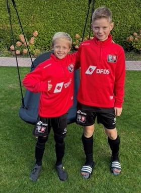 Lucas, Stijn (JO11) en Tygo (JO9) trainen iedere vrijdag bij FC Twente/Heracles