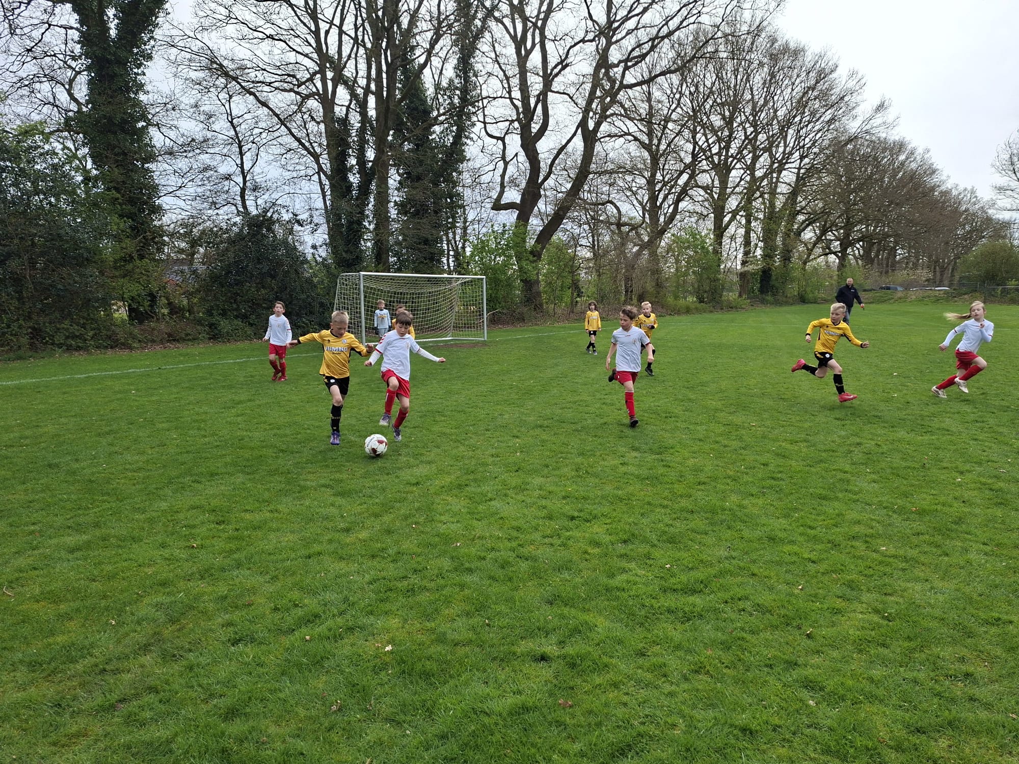 JO 9-2: 1e wedstrijd, 4e fase, 15 doelpunten, 3 punten