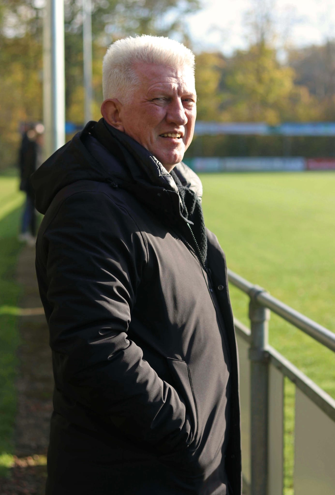 Bennie Bakker is overleden