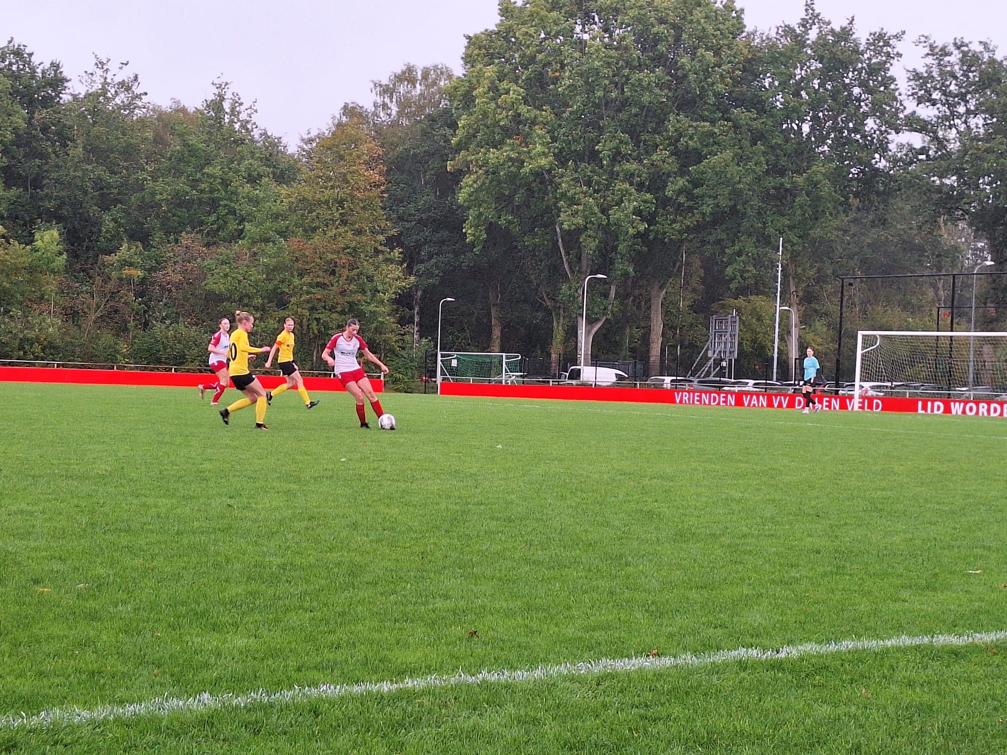 Vrouwen 1 heeft een moeilijke start in de eerste weken van de competitie